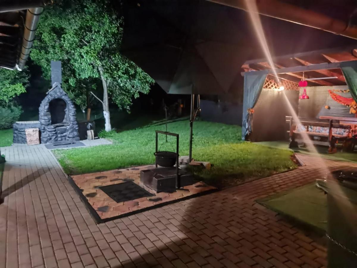Eden Garden Sovata Villa Buitenkant foto